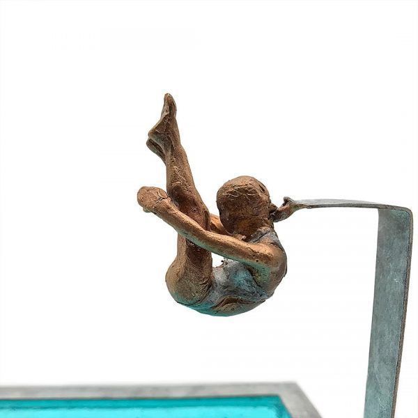 escultura-personalizada-salto-trampolin