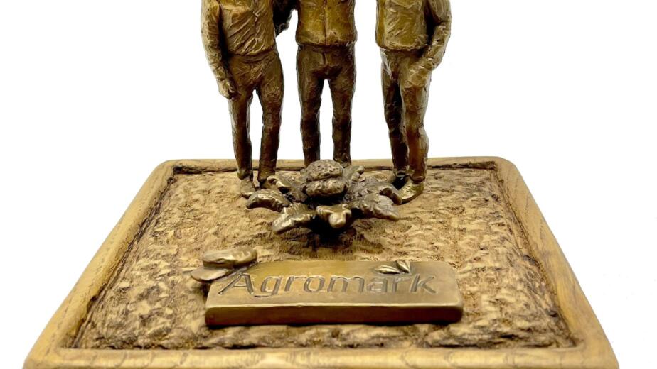 escultura-personalizada-empresa